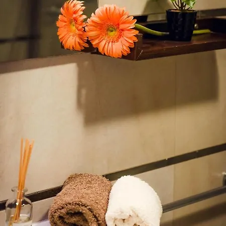 Summer Flower Apartment, Park Albatros, Close To The Ocean,golf Del Sur * 산미겔데아보나