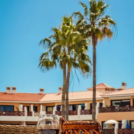 Summer Flower Apartment, Park Albatros, Close To The Ocean,golf Del Sur Appartement San Miguel de Abona