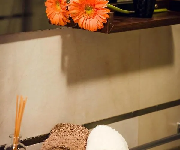 Summer Flower Apartment, Park Albatros, Close To The Ocean,golf Del Sur * 산미겔데아보나